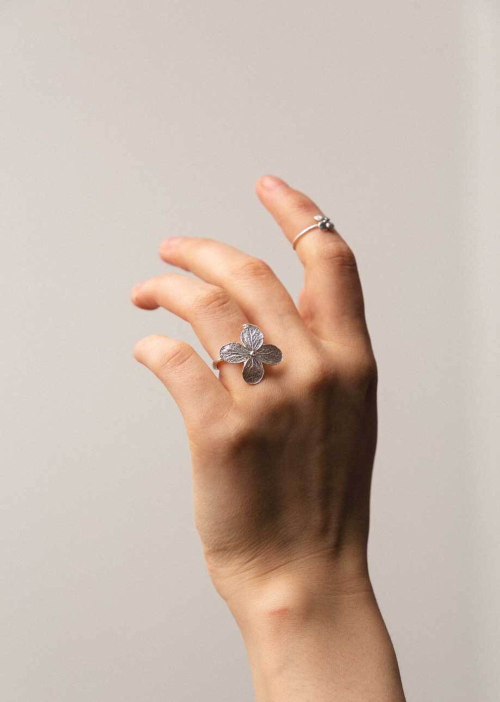 Кольцо Гортензия