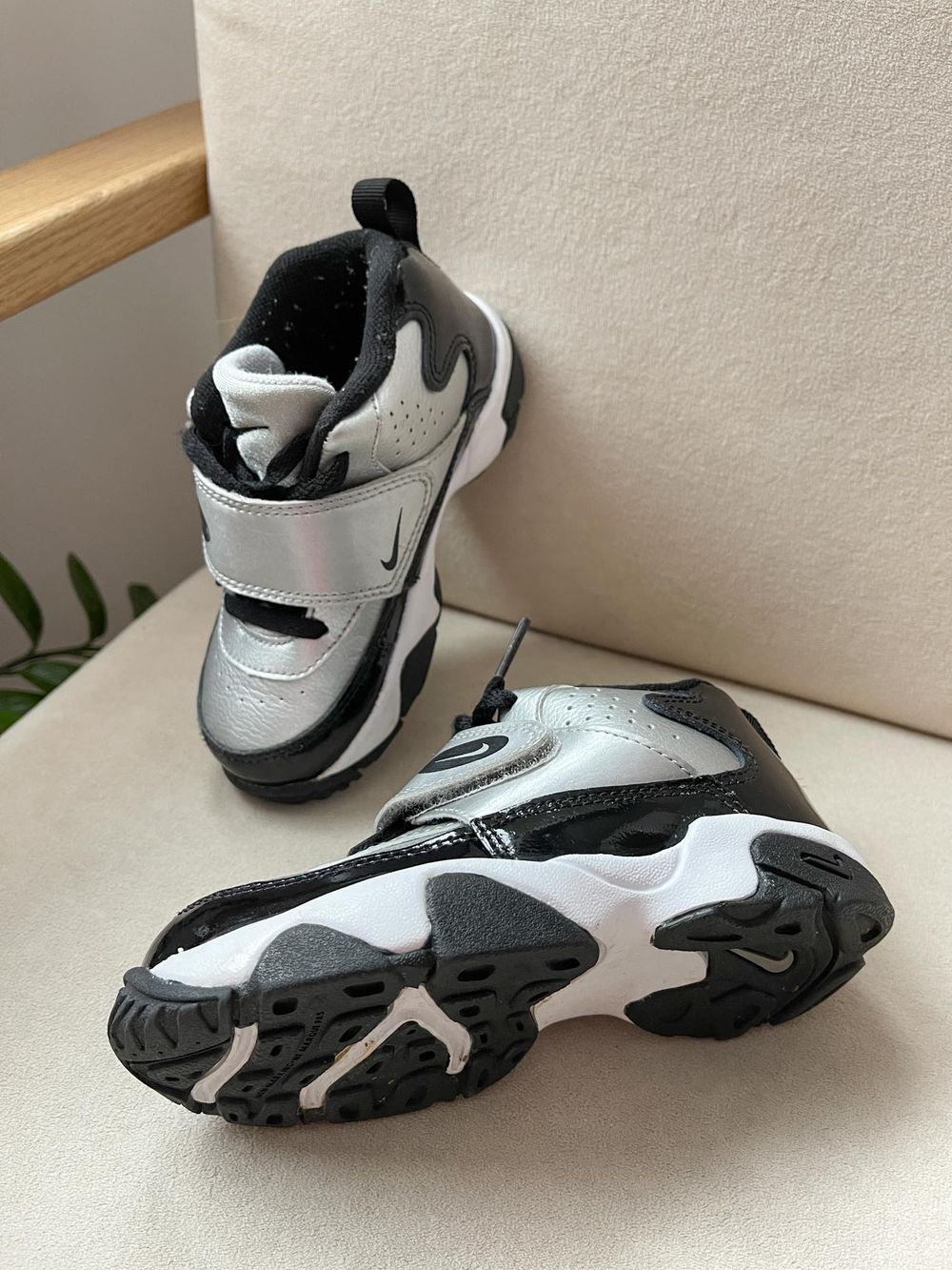 Кроссовки Nike