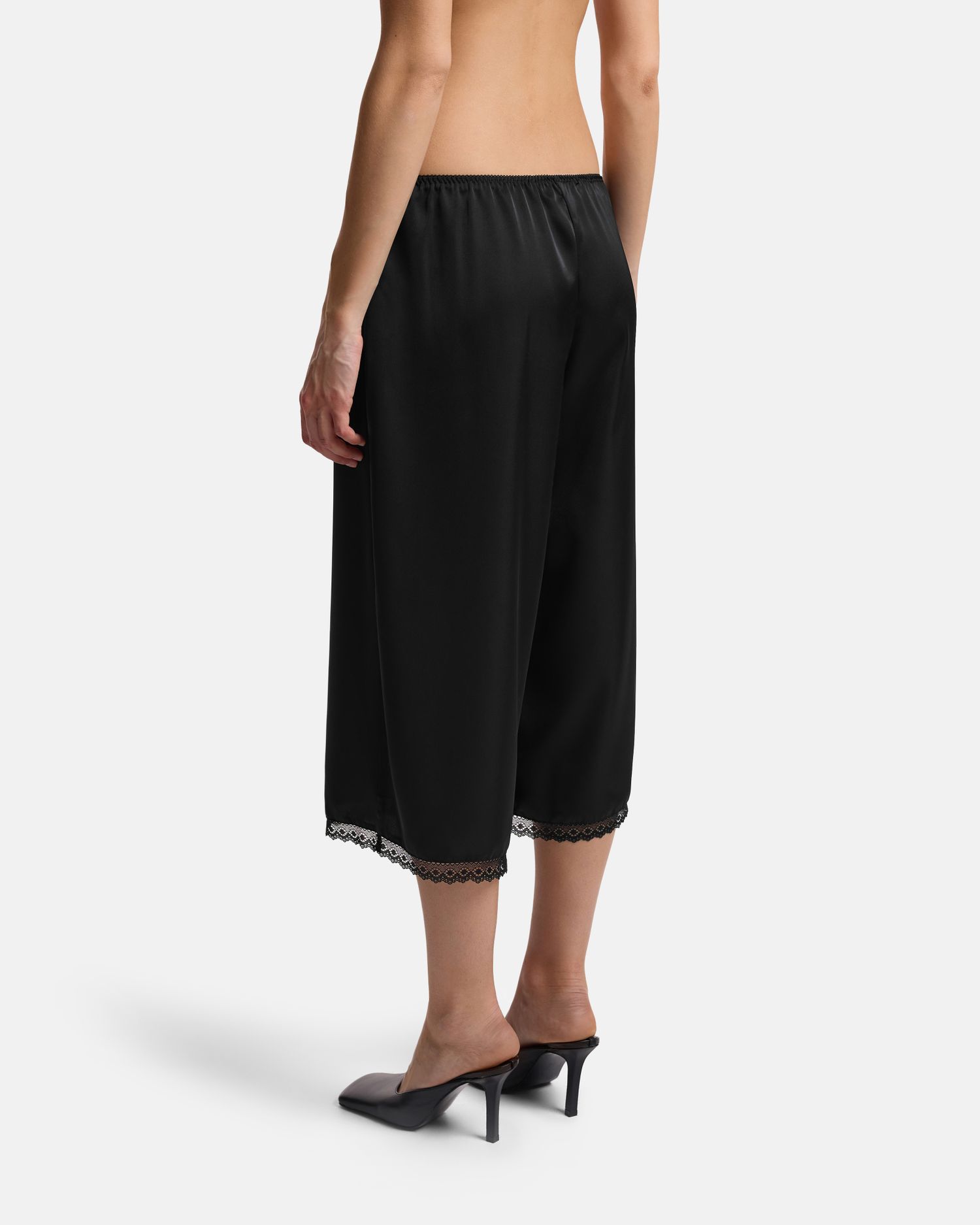 ПАНТАЛОНЫ ИЗ САТИНА