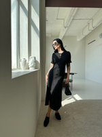 Платье 80659 трикотажное удлиненное на пуговицах и коротким рукавом