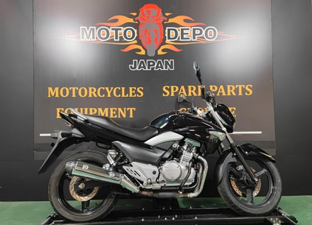 Suzuki GSR250 , 2015