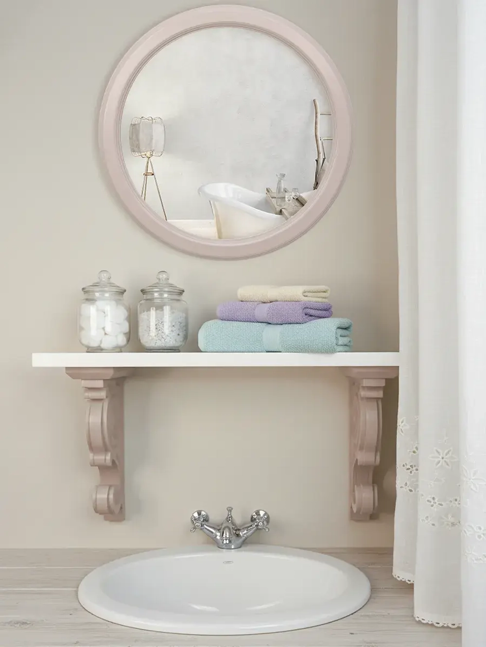 Полка настенная навесная 60 см