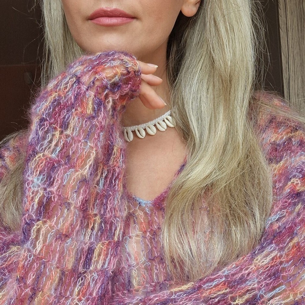 Видео мастер-класс по вязанию крючком пуловера-паутинки "Opera"