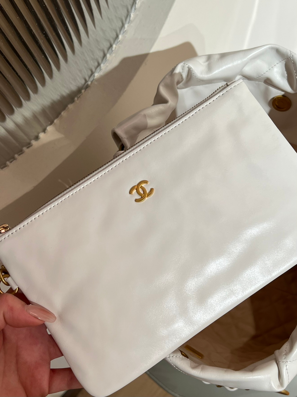 Chanel 22 Handbag