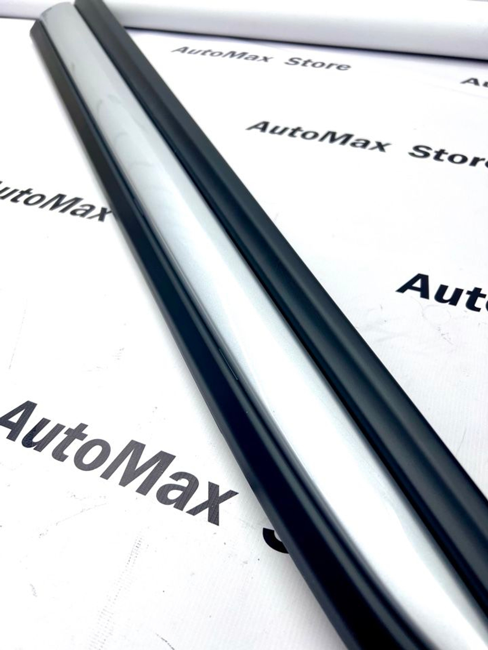 Молдинг двери передней левой на Митсубиси Аутлендер. 5727A699. Оригинал.