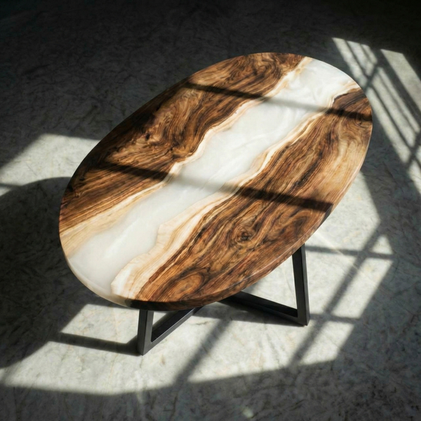 Стол из ореха с перламутровой смолой