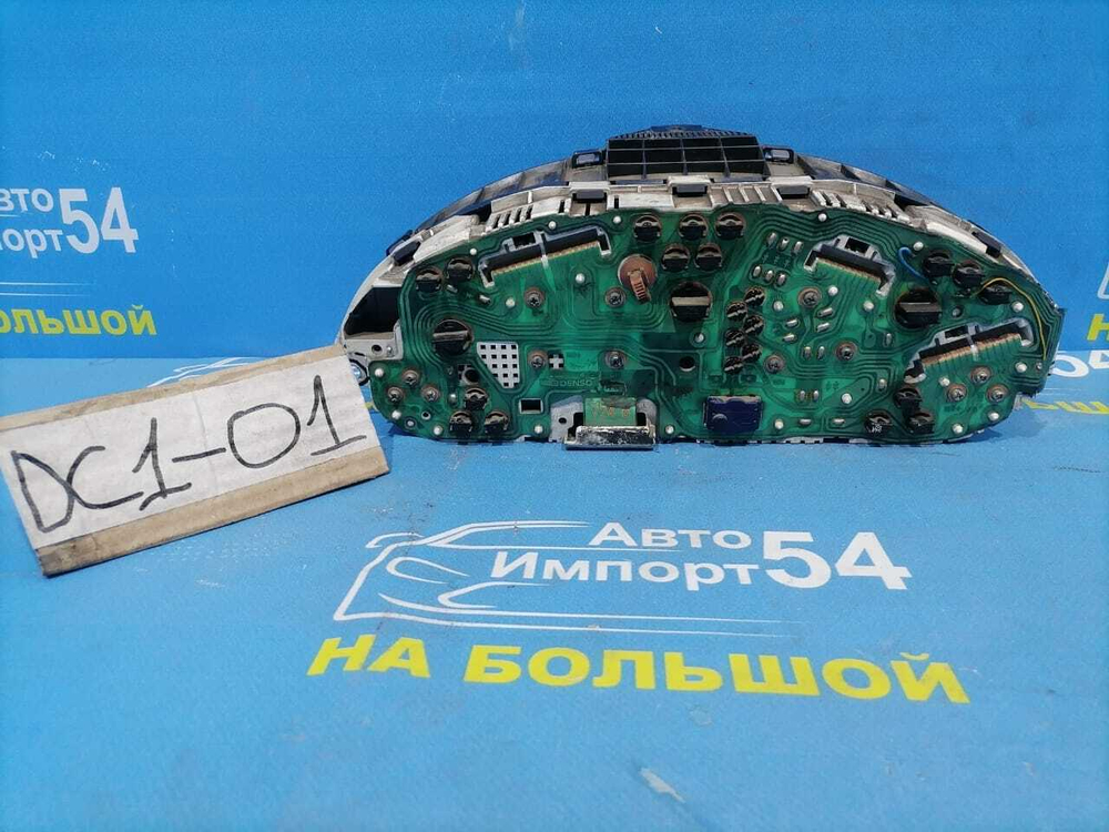 Щиток приборов Honda INTEGRA 1993