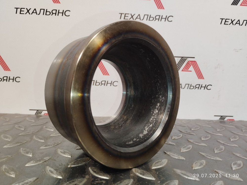 Втулка 14X-71-12230