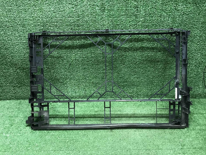 Дефлектор радиатора Porsche Panamera 971 (16-24)