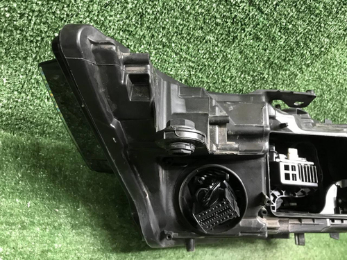Фара правая Audi A6 5 C8 (2018-2023) LED