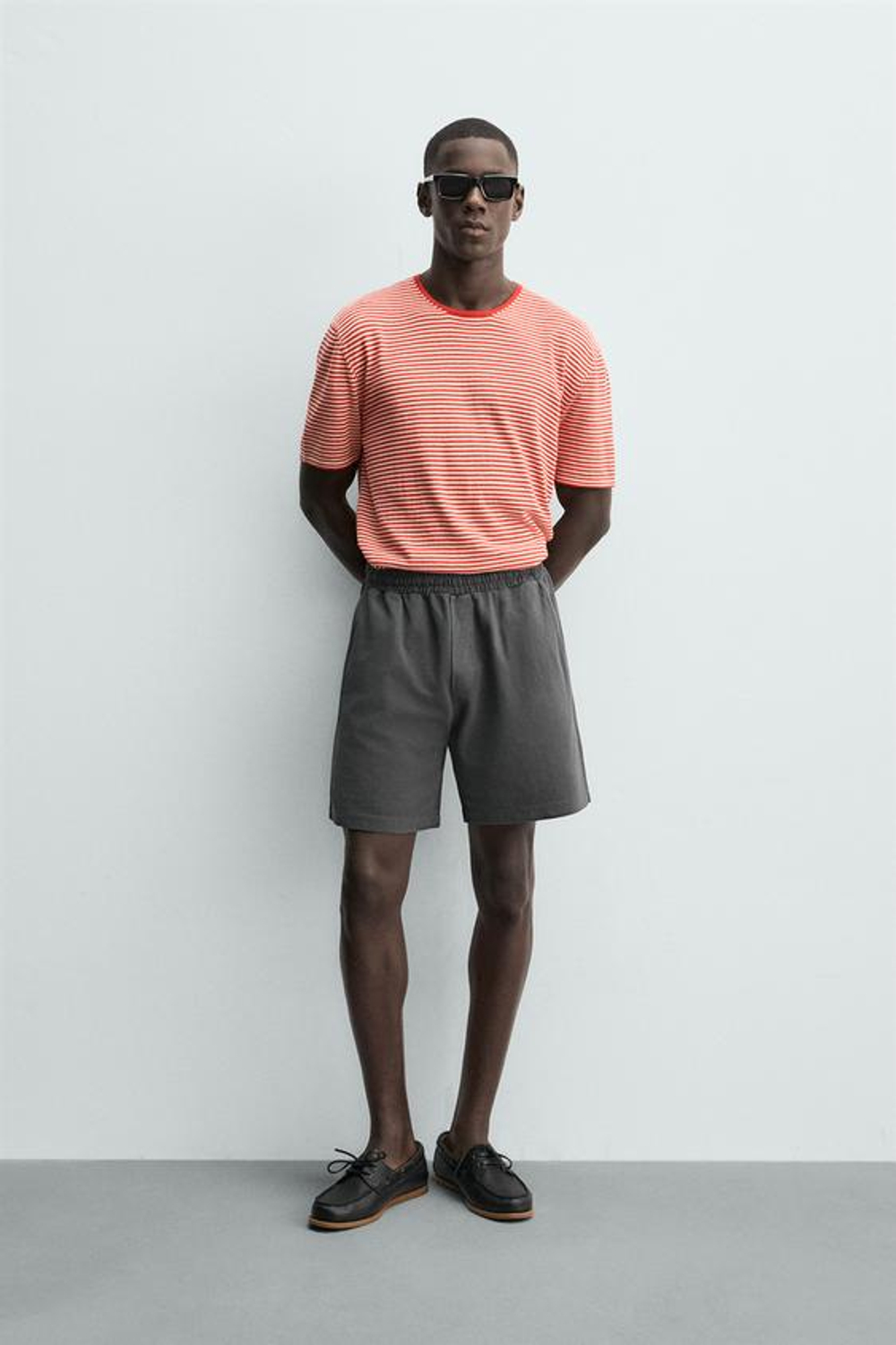 ZARA ШОРТЫ ИЗ ХЛОПКОВОГО ПИКЕ REGULAR FIT С ЭФФЕКТОМ ПОТЕРТОСТИ, АНТРАЦИТОВО-СЕРЫЙ