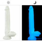 Фаллоимитатор Lumino Play светящийся в темноте (21*4 см)