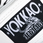 Боксёрские перчатки YOKKAO Power Boxing white