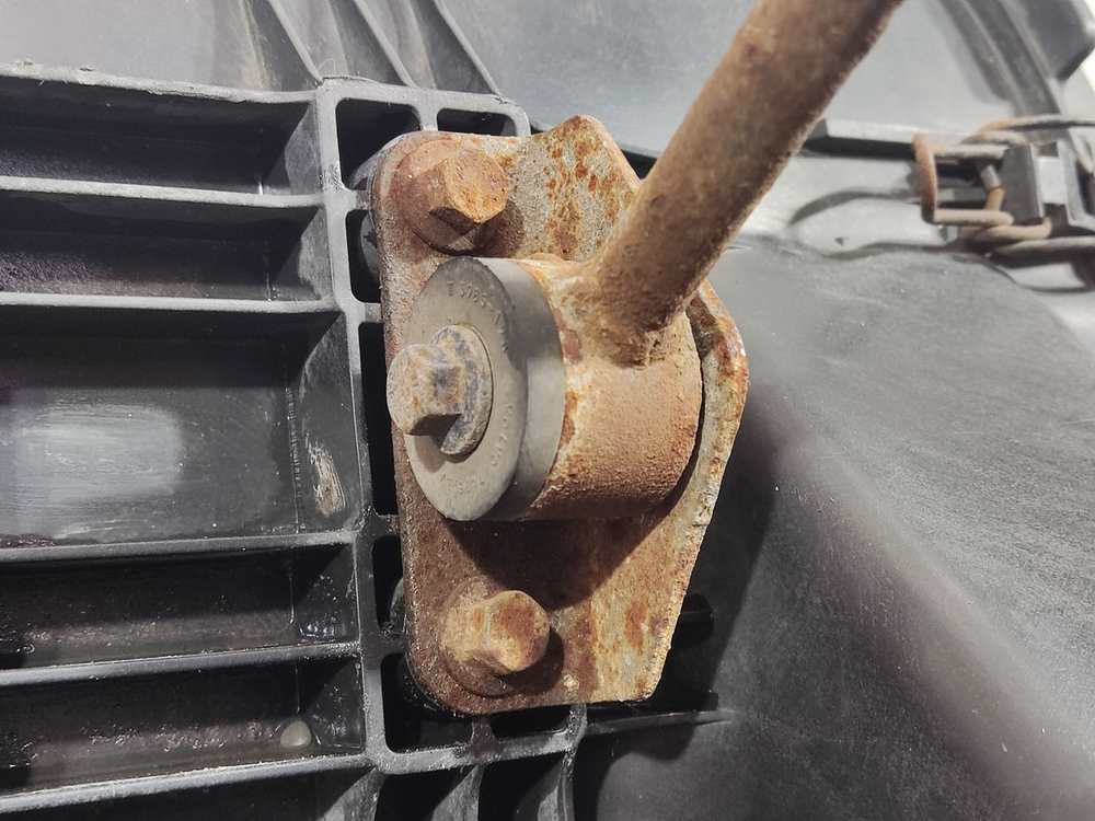 Корпус воздушного фильтра 2017г.