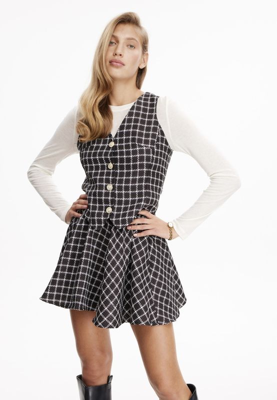 Костюм букле жилет с юбкой