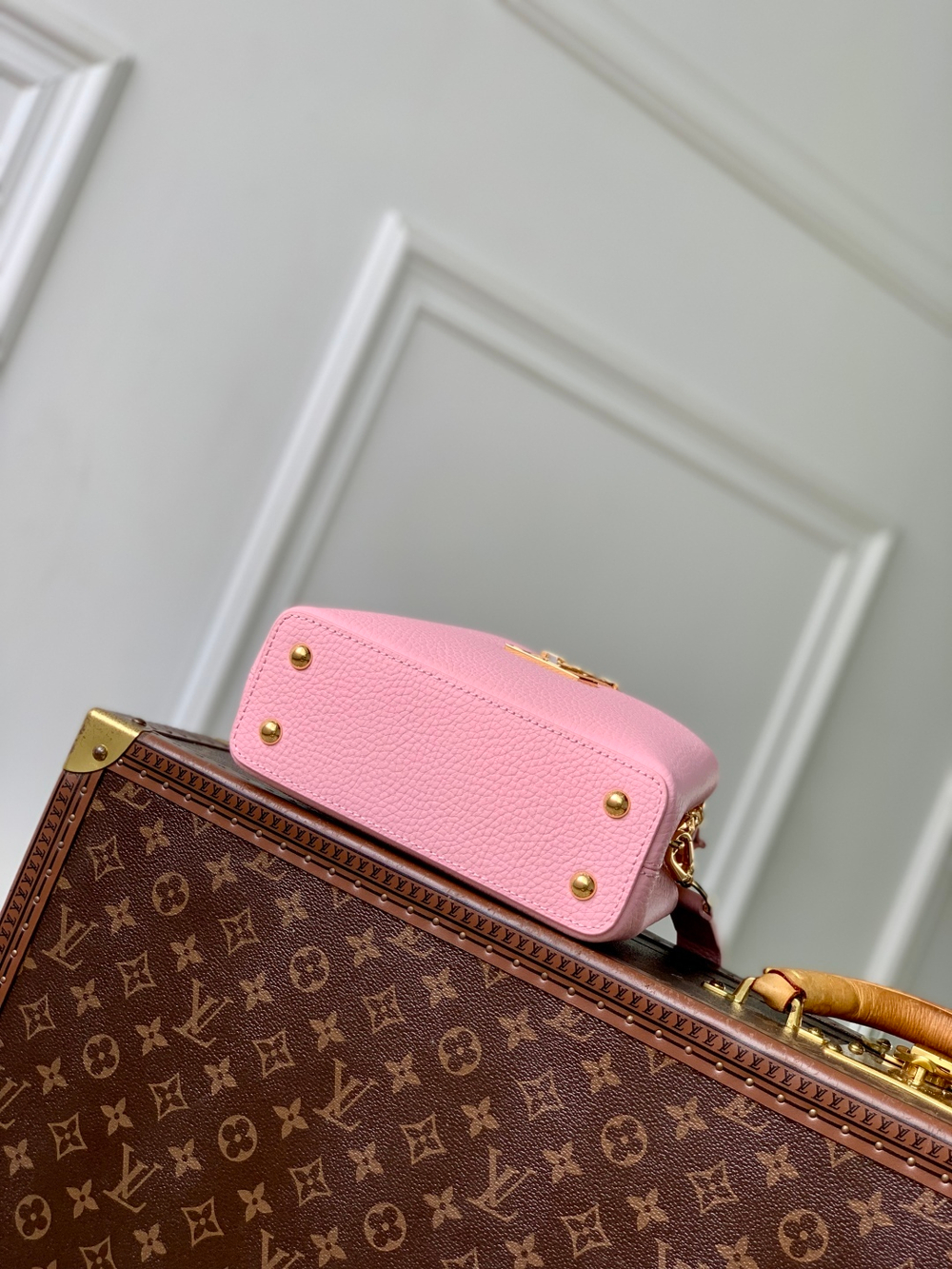 Louis Vuitton Capucines Mini