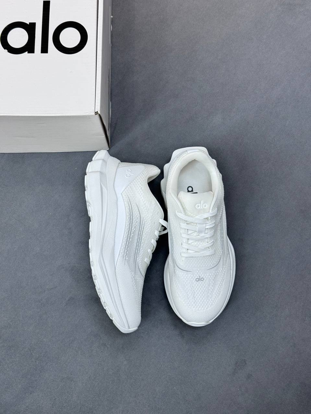 Кроссовки Alo