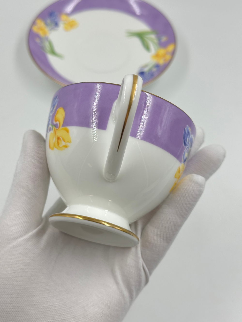 Чайная пара с ирисами Yves Saint Laurent