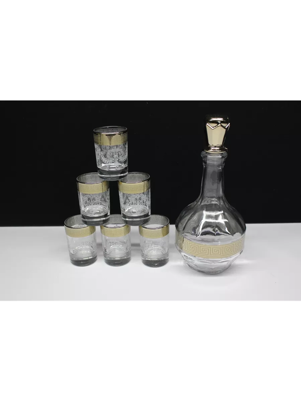 Набор графин и 6 стопок