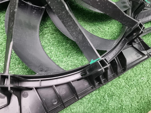 Диффузор с вентилятором Geely Monjaro (2021-н.в.)