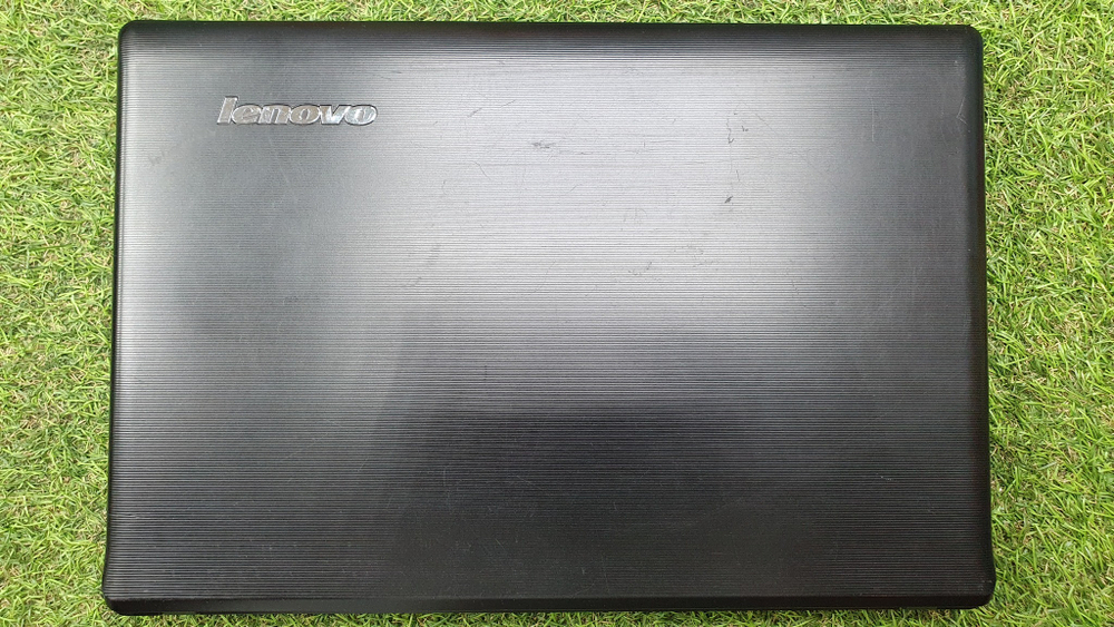 Ноутбук Lenovo Pentium/4 Gb/HD 6370M 1 Gb