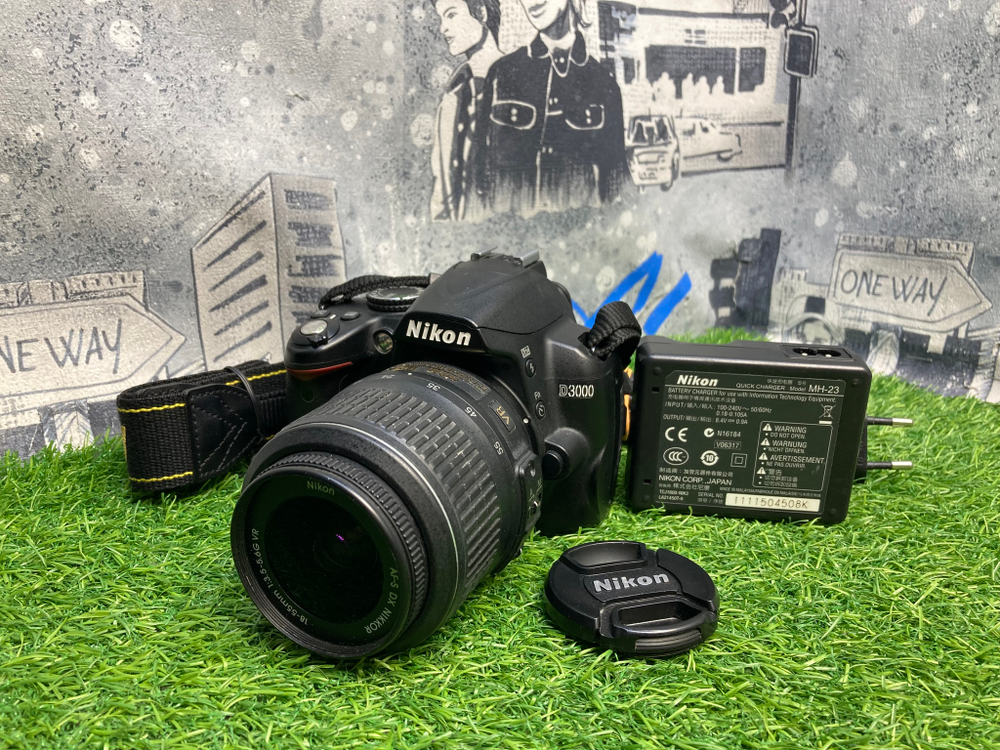 Nikon D3000 Kit 18-55mm Покупка/Продажа