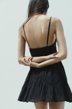 ZARA КОРОТКОЕ ПЛАТЬЕ С ВЫШИВКОЙ, ЧЕРНЫЙ