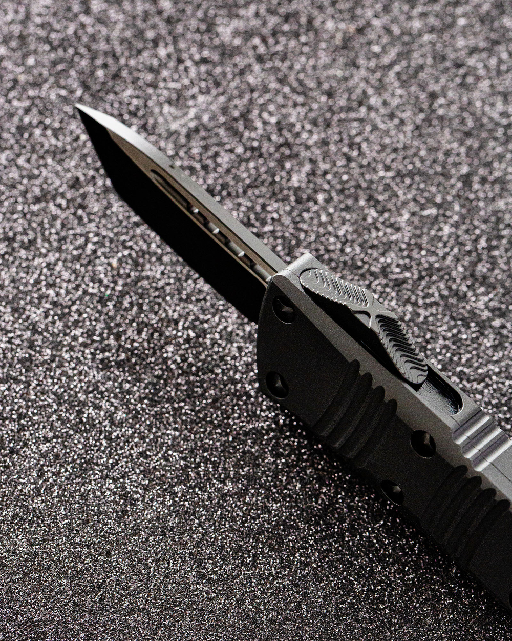Автоматический складной нож SteelBro Mini Troodon Black Tanto 240-1T (черный-черный) фронталка/выкидуха