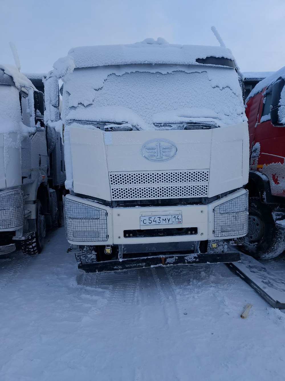 FAW J6 8x4 Самосвал CA3310P66K24T4E5 (Дизельный, 11,1 л, 420 л.с., МТ)