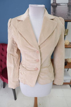 Жакет Olar collection светлый 42 размер