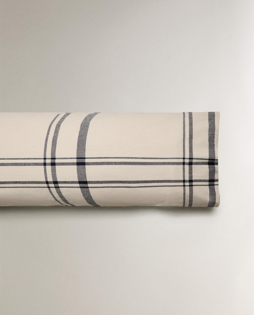 Наволочка Zara Home, хлопок 100%, в клетку, 9120/091