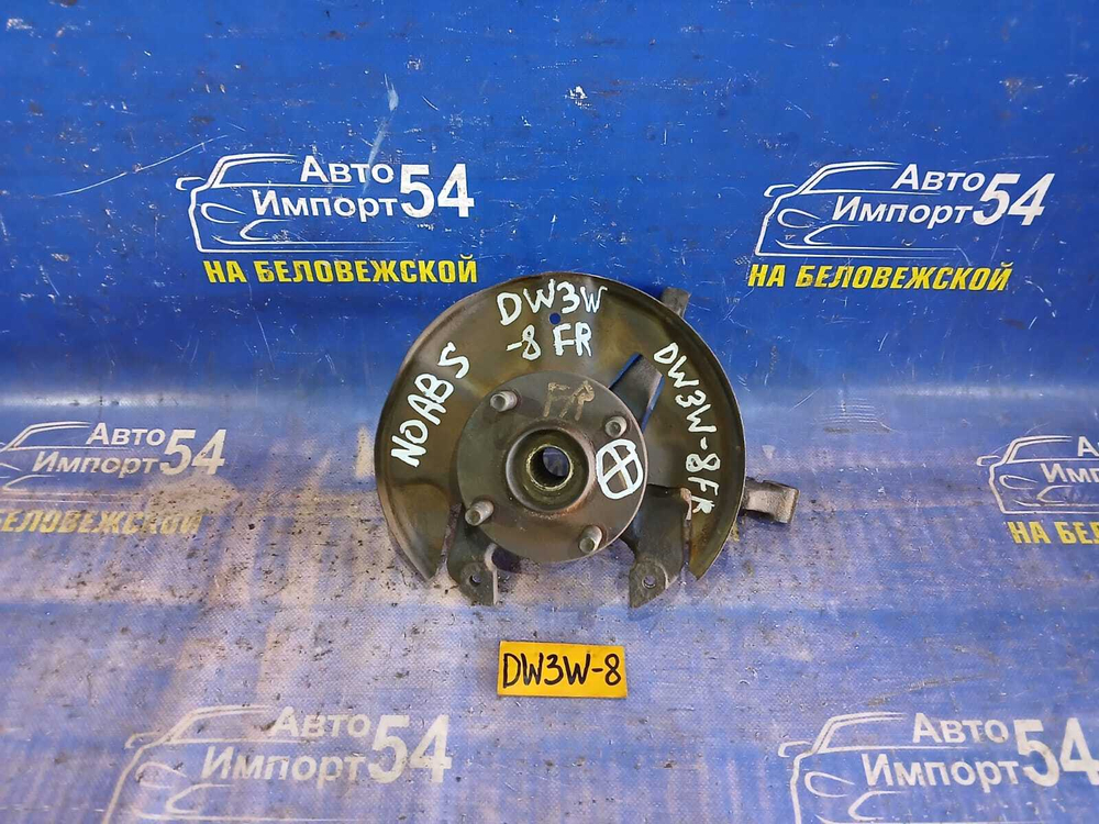 Ступица передняя правая MAZDA DEMIO 1998