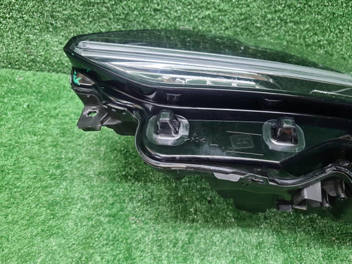 Фара левая Volvo S90 (2016-2020) LED