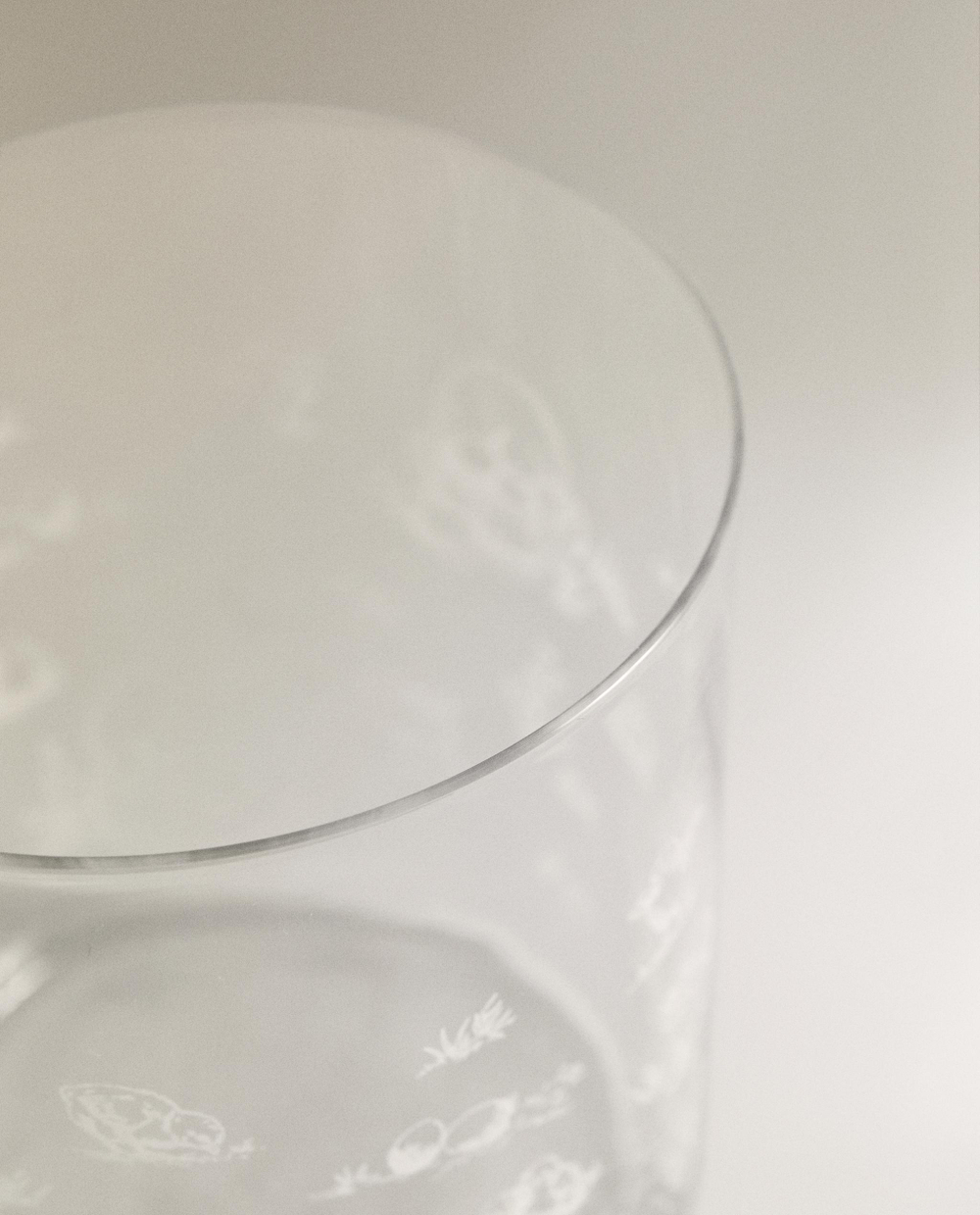 Zara Home стакан из стекла, цвет белый, 9 см