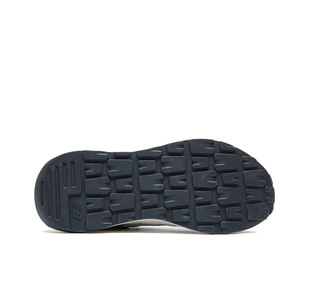 Кроссовки New Balance 5740 M5740TB