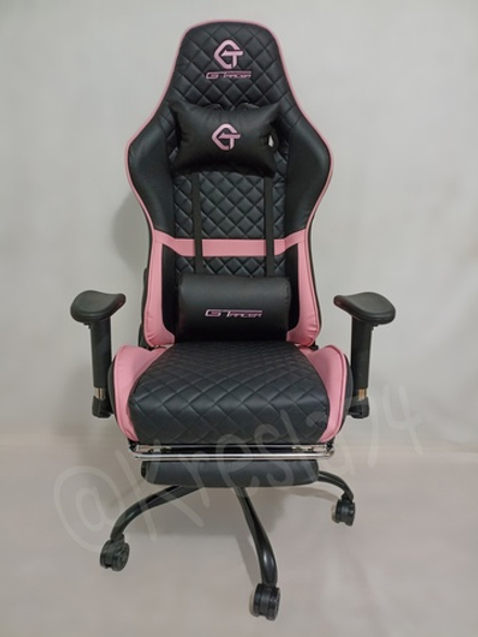 Геймерское кресло черно-розовое с качанием