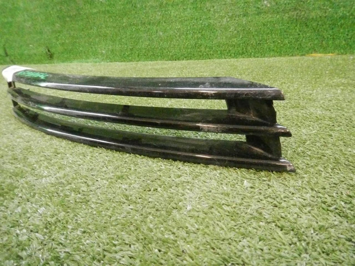 Решетка переднего бампера RR Vogue 4 L405 (12-17)