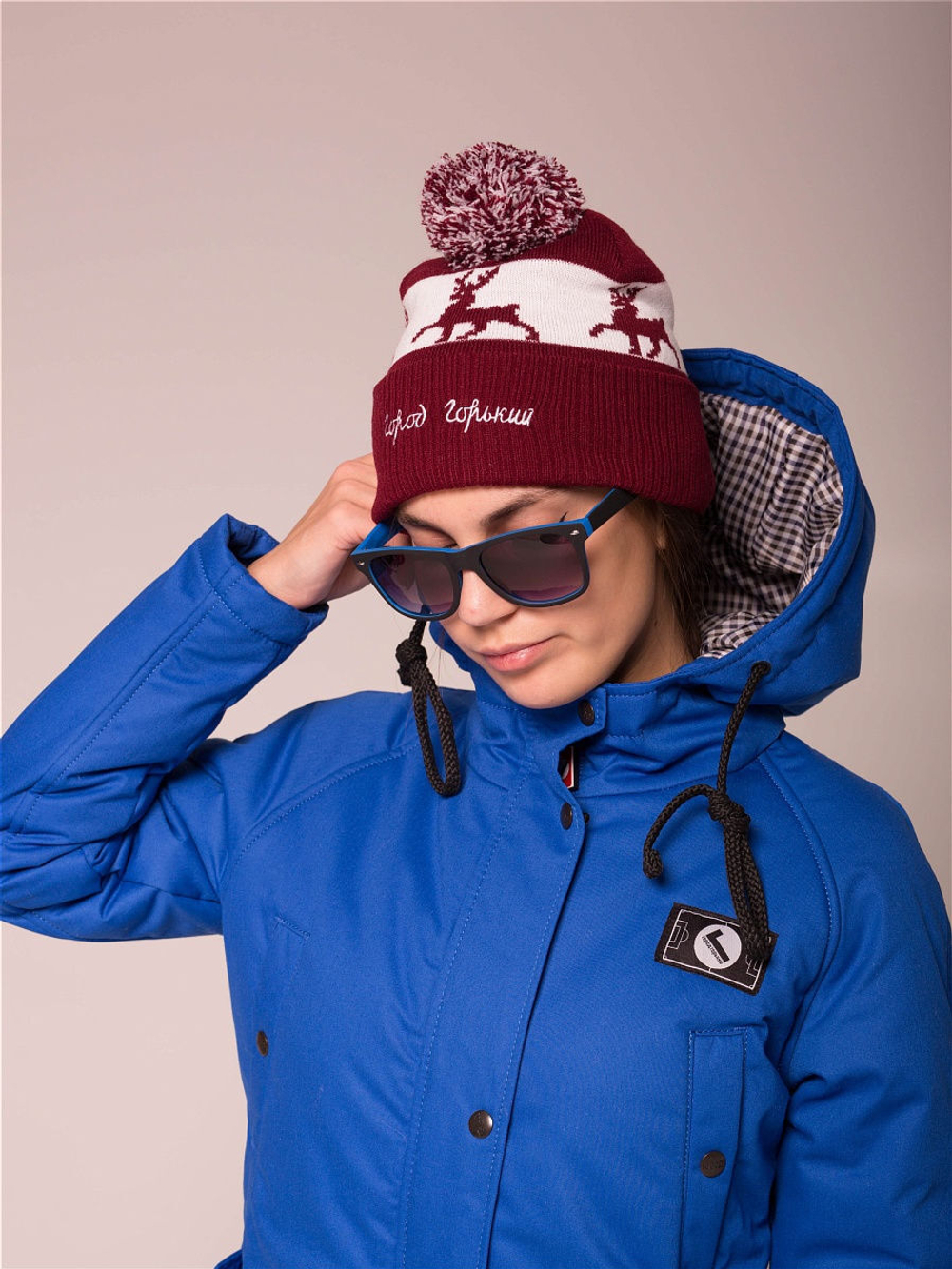 Шапка Город Горький бордовая