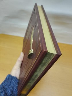 "Семейная летопись" Родословная книга в кожаном переплете