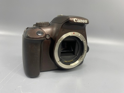 Canon 1100D Body 25.000 кадров