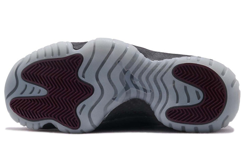Кроссовки Jordan Future (Женская размерная сетка)