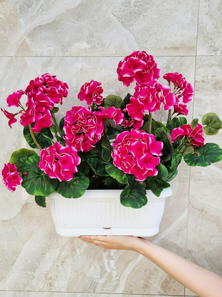 Искусственные цветы Герань вишневая 40см в балконном ящике