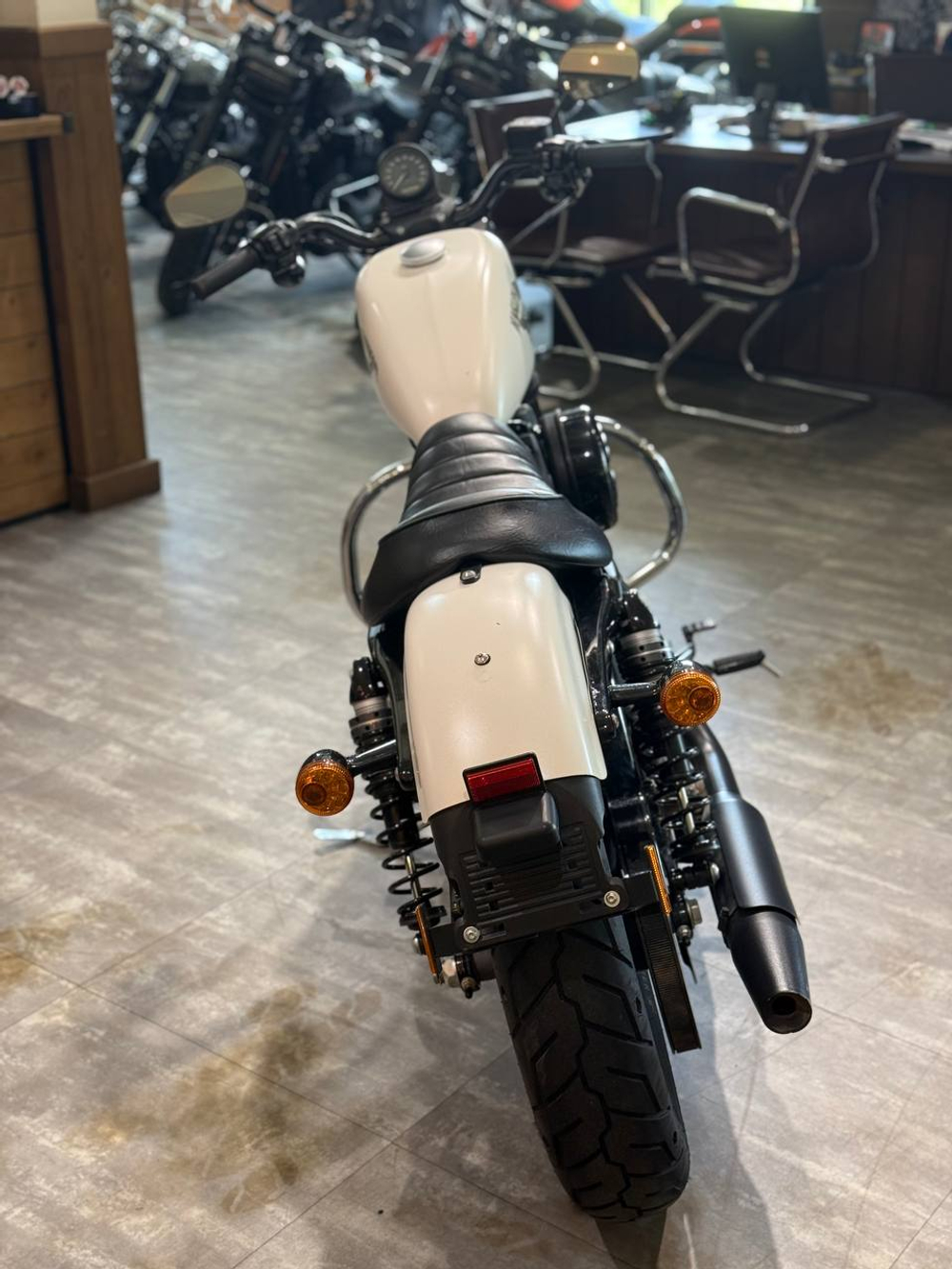 Harley-Davidson Sportster Iron 883 (XL883N) 2018