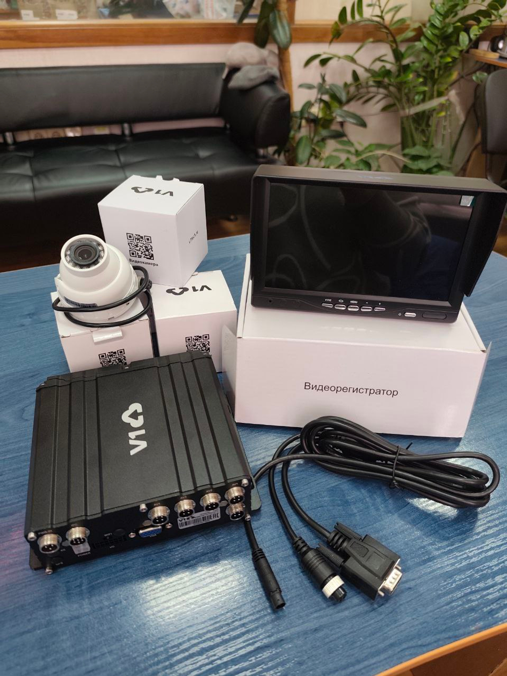 Установка комплекта видеонаблюдения 4 камеры+SSD пп969