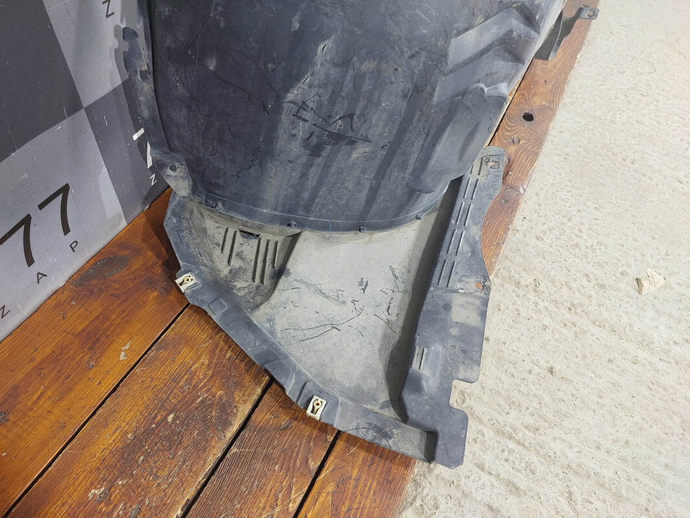 Подкрылок передний правый BMW X2 (F39) 17-нв Б/У Оригинал 51717427919