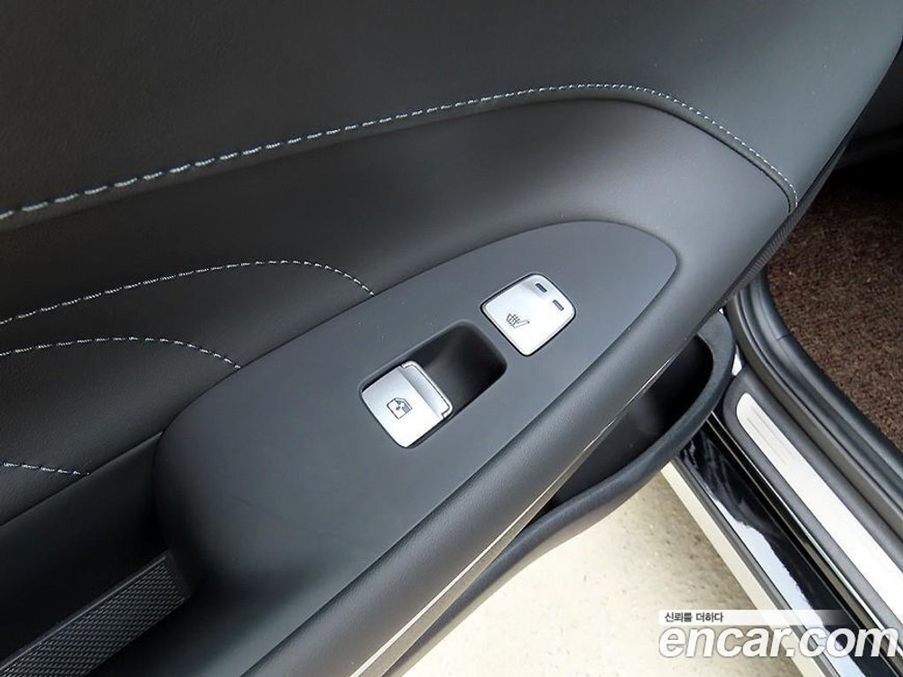 Hyundai The New Grandeur (Azera) IG 3.3 (03.2021)