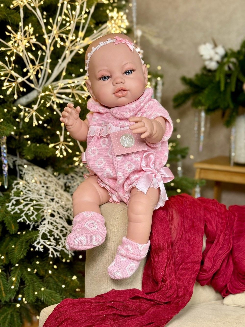 Кукла Berbesa 42см Recien Nacido с пледом (5116K)