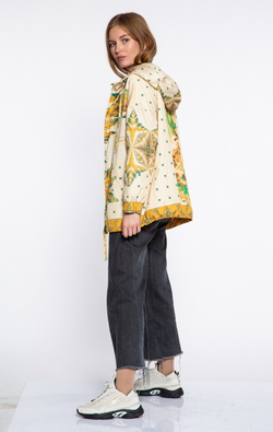 Куртка "Вода и Горы", по мотивам пейзажа китайского художника Гун Сианя