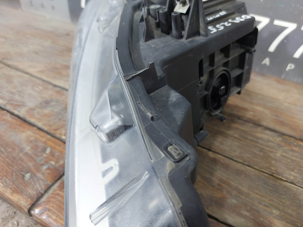 Фара правая ксенон BMW 3-Series (F30) 11-16 Б/У Оригинал 63117314532