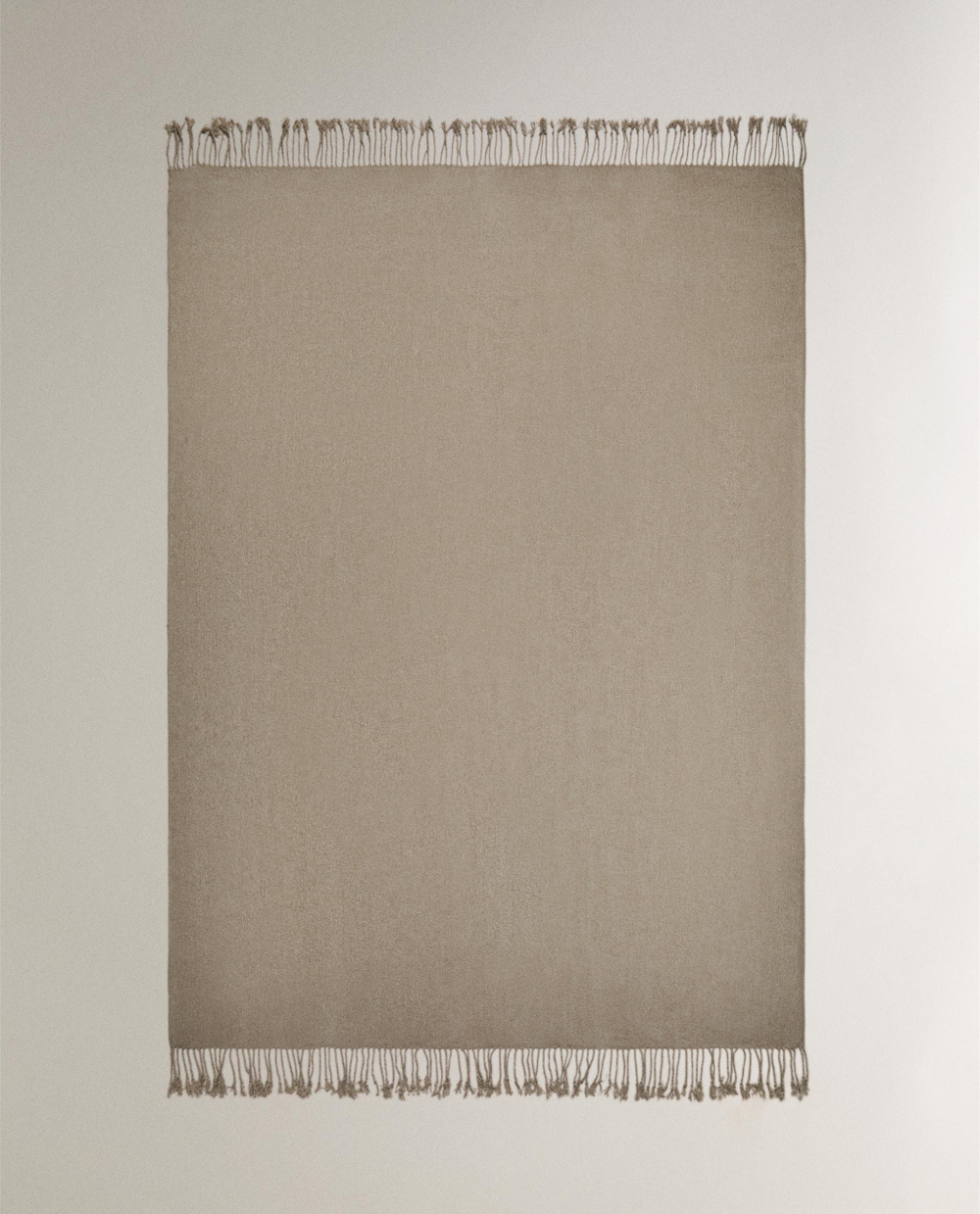 Zara Home плед из полиэстера, коричневый, 140x190 см · 2361/004